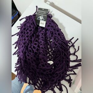 NWT infinity scarf